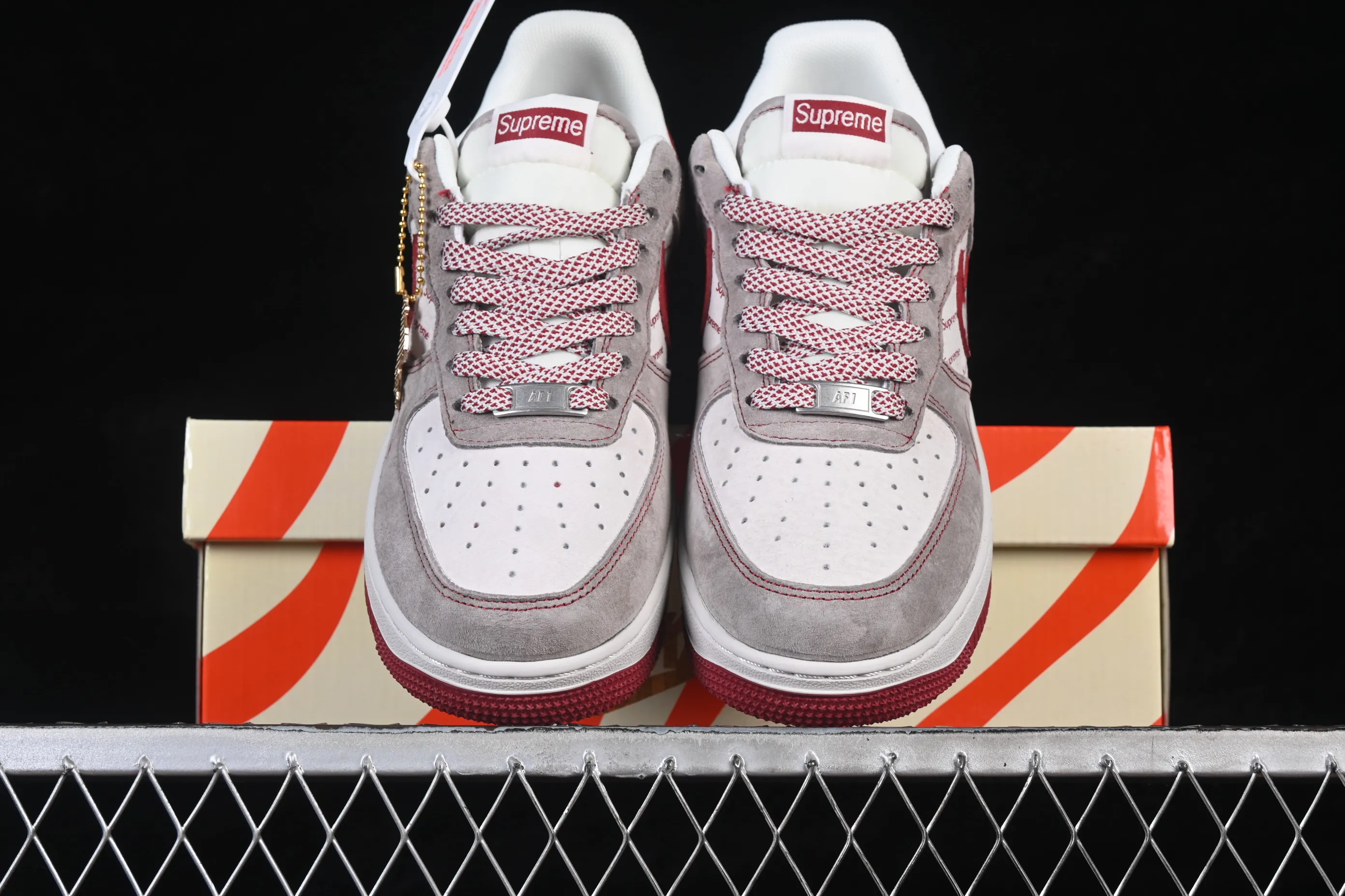All categories Nk Air Force 1 Air Force series Nk Air Force 1 Low Air Force low-top Nike Air Force 1'07 Low Year of the Horse joint Air Force 1 low-top casual sneakers JP2026-132